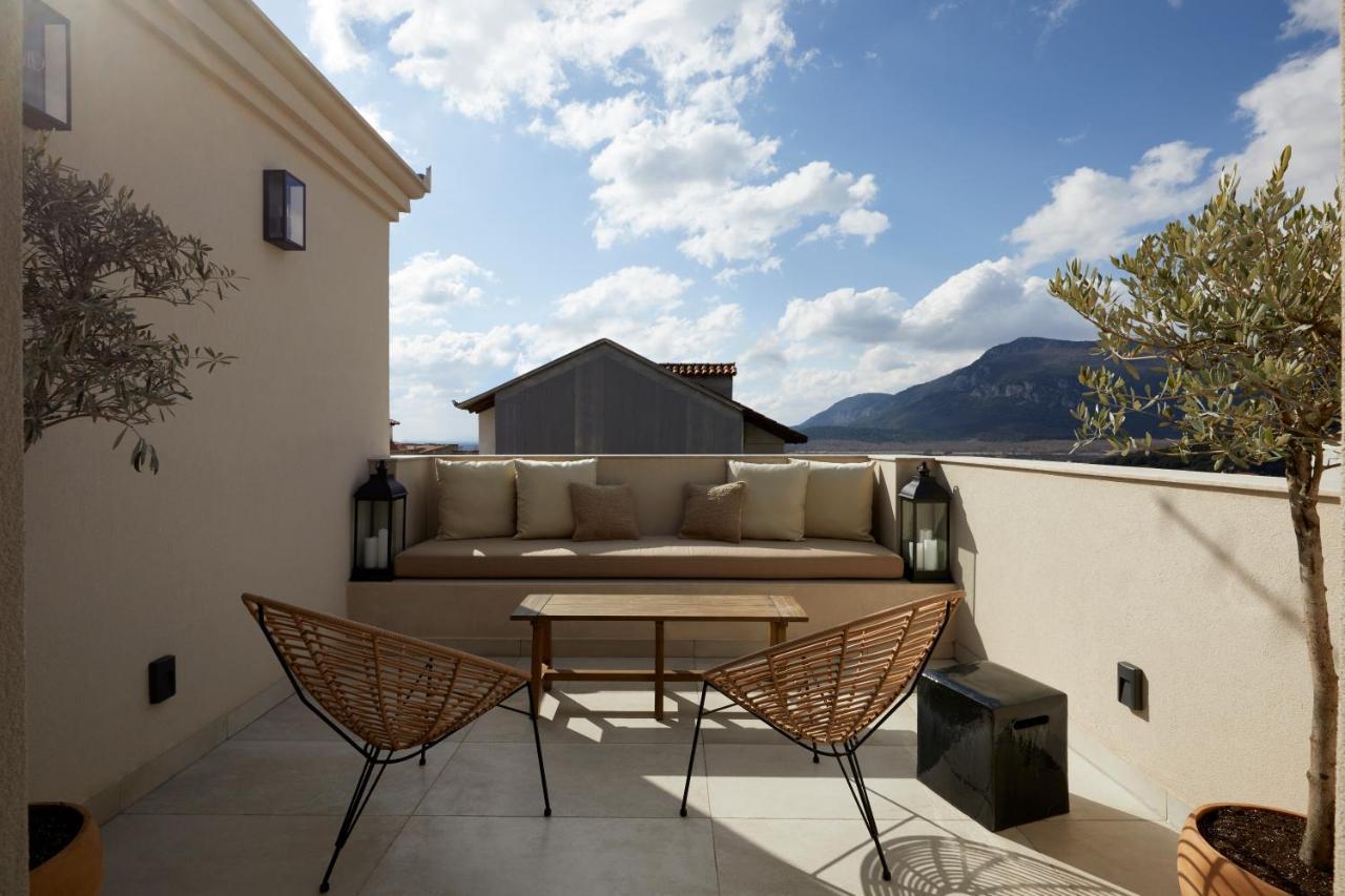 The Storyteller Boutique House Hotell Kalampaka Exteriör bild